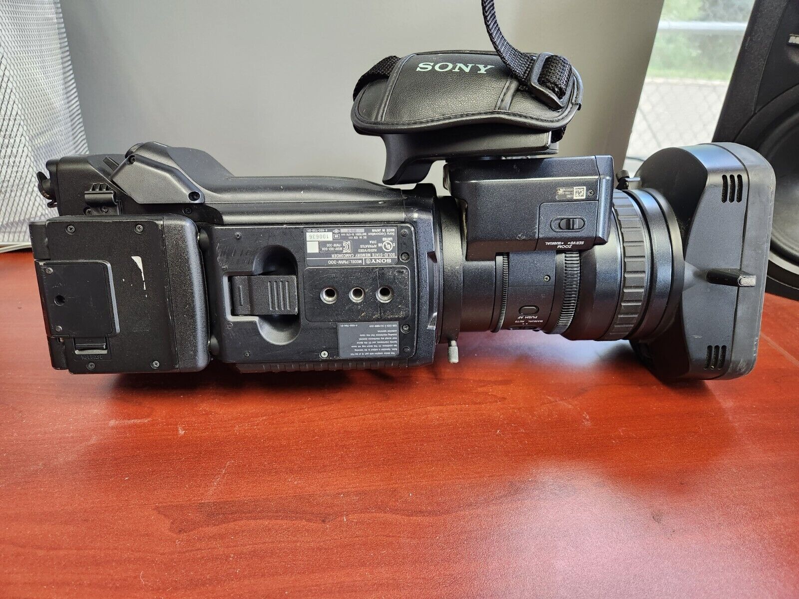 Sony PMW-300 XDCAM Full HD Professional Video Camcorder PMW-300K1 MPEG HD422 - Image 3