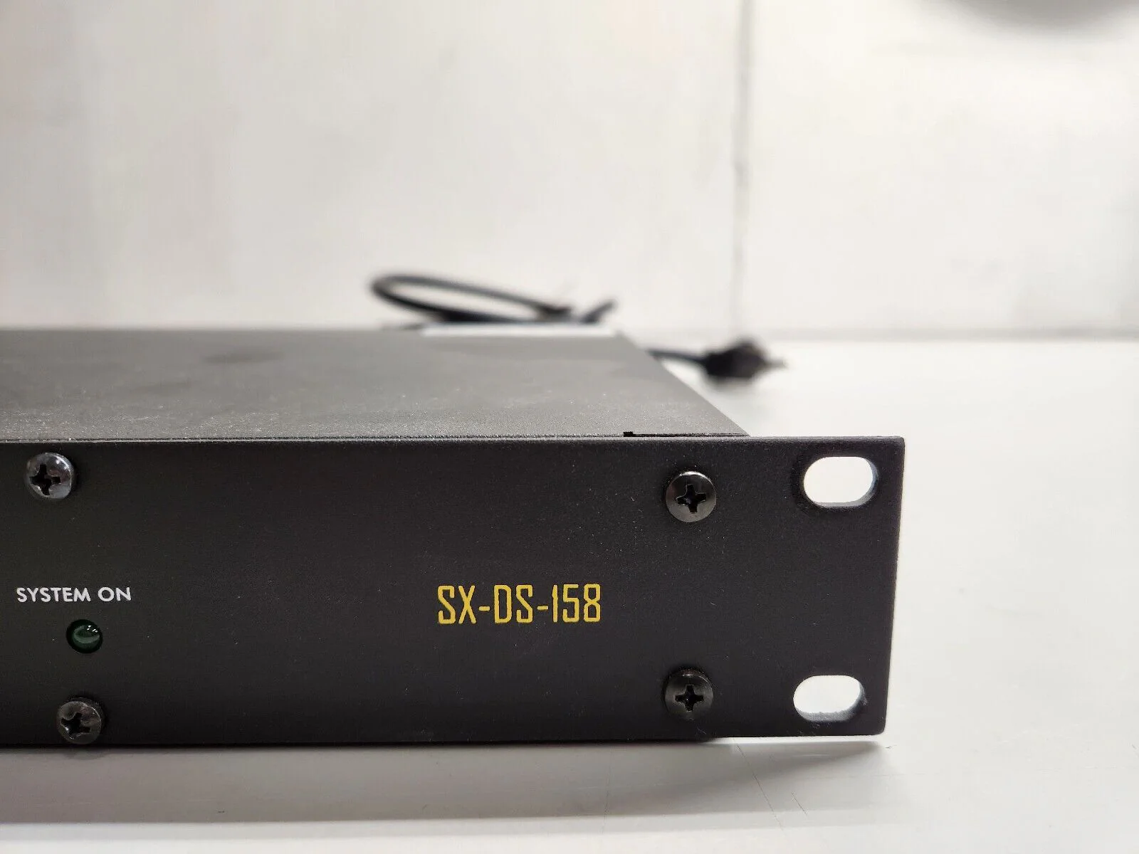 SurgeX SX-DS-158 Defender Series 8-outlet Power Conditioner Surge Suppressor - Image 2