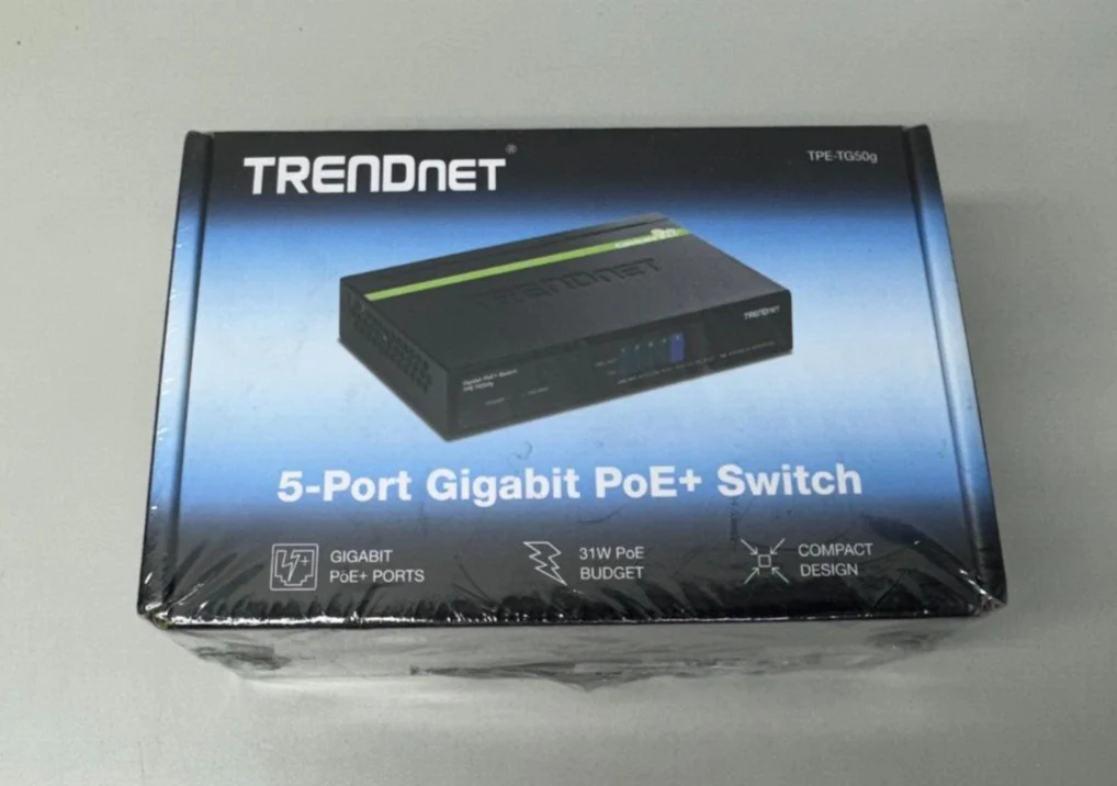 TRENDnet TPE-TG50g 5-Port Gigabit PoE+ Switch 10 Gbps Switching Capacity