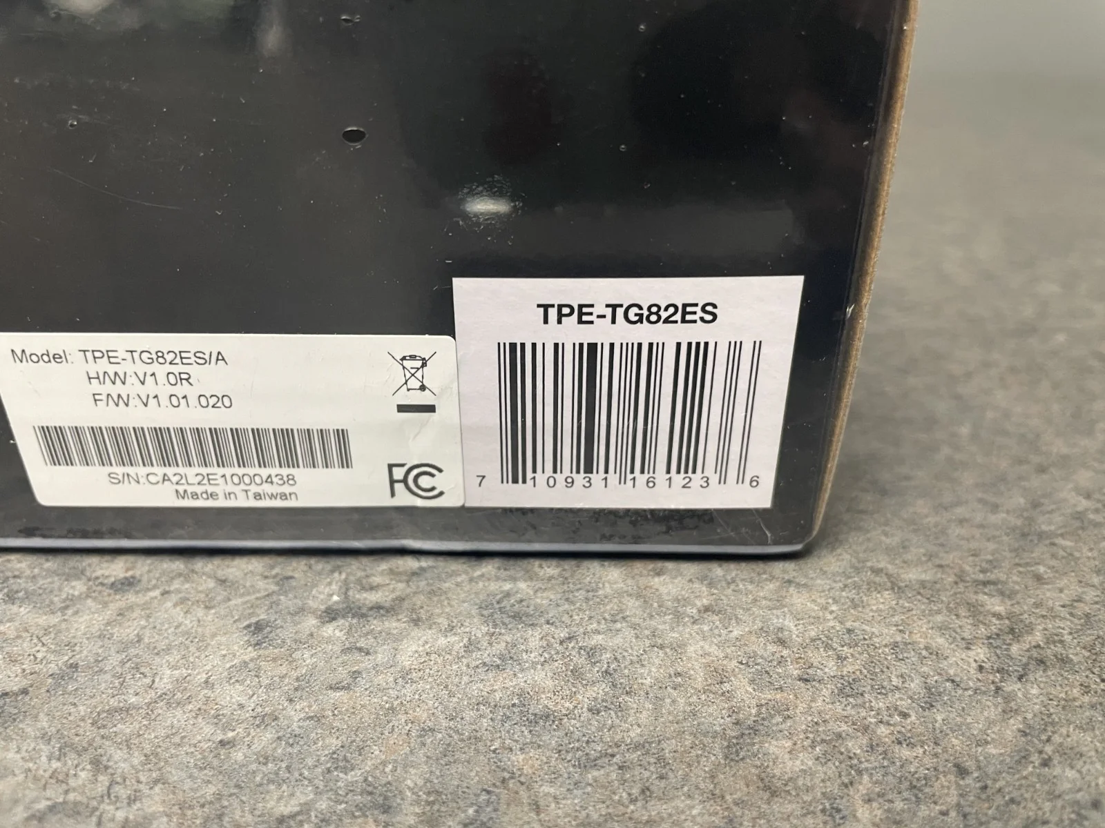 TRENDnet TPE-TG82ES 8-Port Gigabit EdgeSmart PoE+ Switch - Image 3
