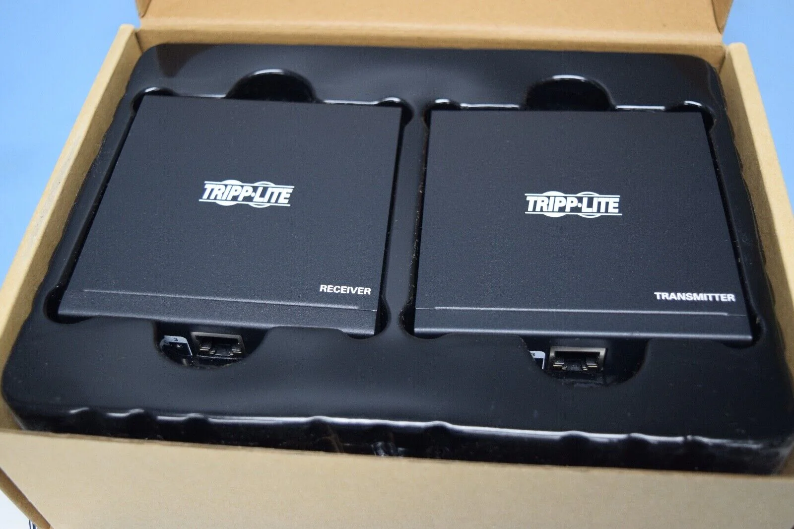 Tripp-Lite B013-HU-4K HDBaseT HDMI over Cat5e/6 Extender with 2 port USB Hub - Image 4
