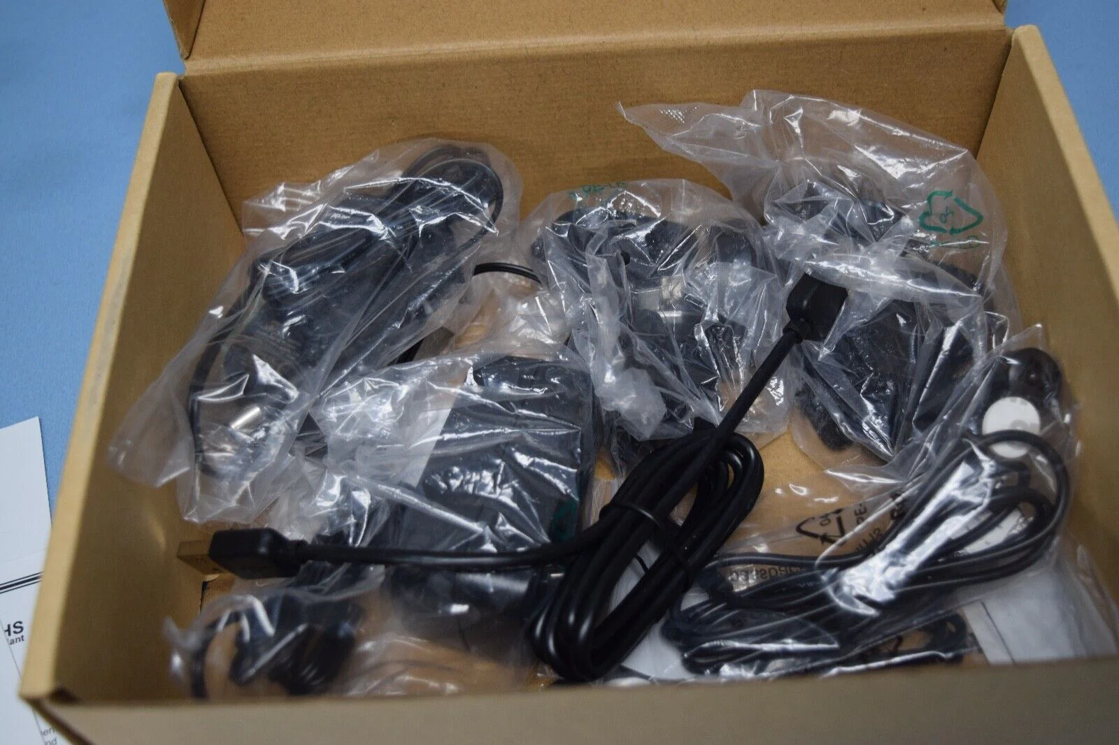 Tripp-Lite B013-HU-4K HDBaseT HDMI over Cat5e/6 Extender with 2 port USB Hub - Image 5