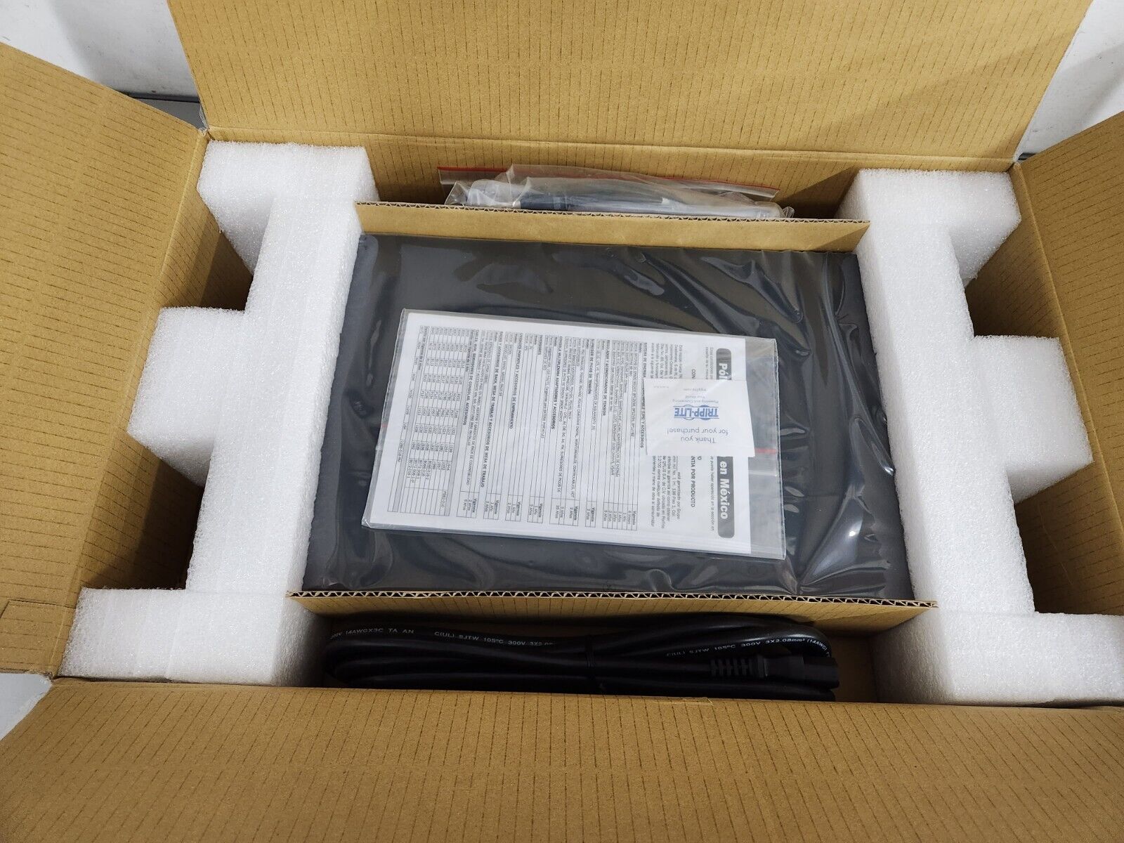Tripp Lite U280-016-RM 16-Port USB Charging Station - 5V 40A 200W NOB