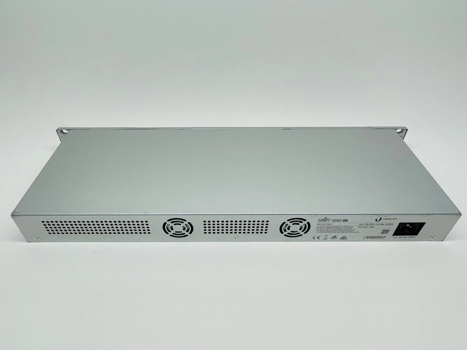 Ubiquiti Networks USG-PRO-4 Enterprise Gateway Router Security Gateway Pro - Image 5