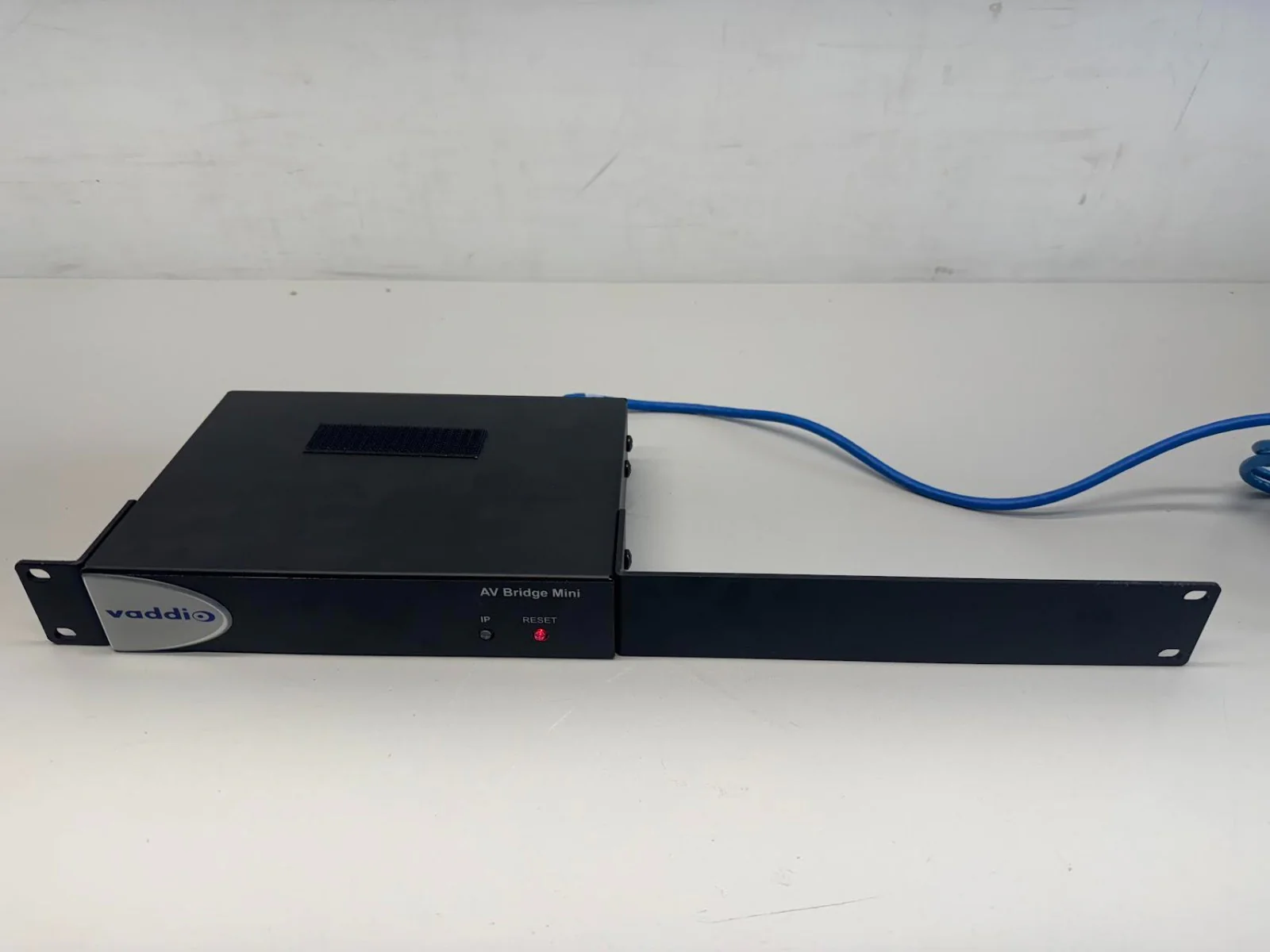 Vaddio AV Bridge Mini HD Audio/Video Encoder 998-8240-000 W/ Rack Brackets - Image 2