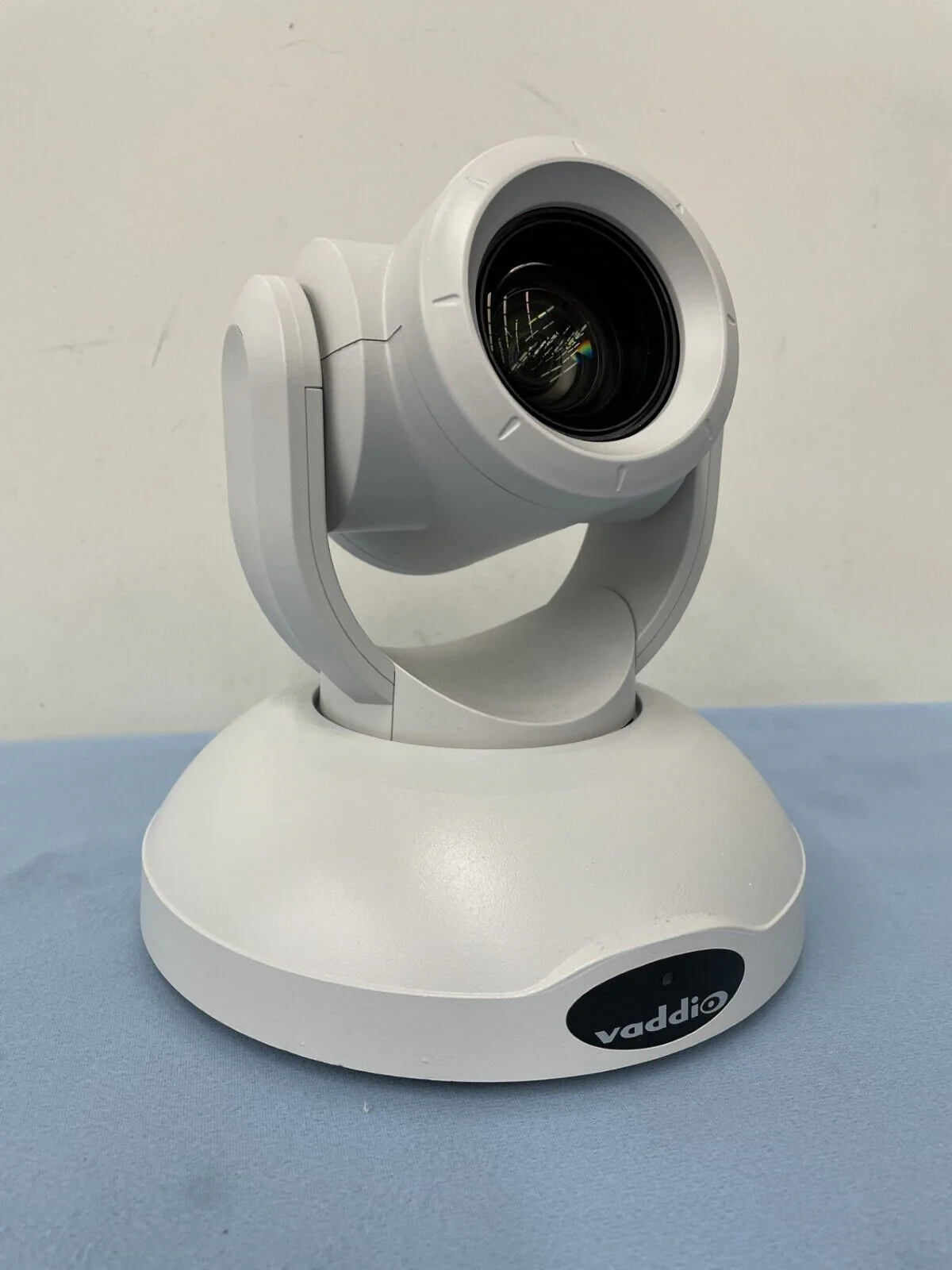 Vaddio RoboSHOT 20 UHD Ultra High Definition 4K PTZ Camera White #998-9950-000