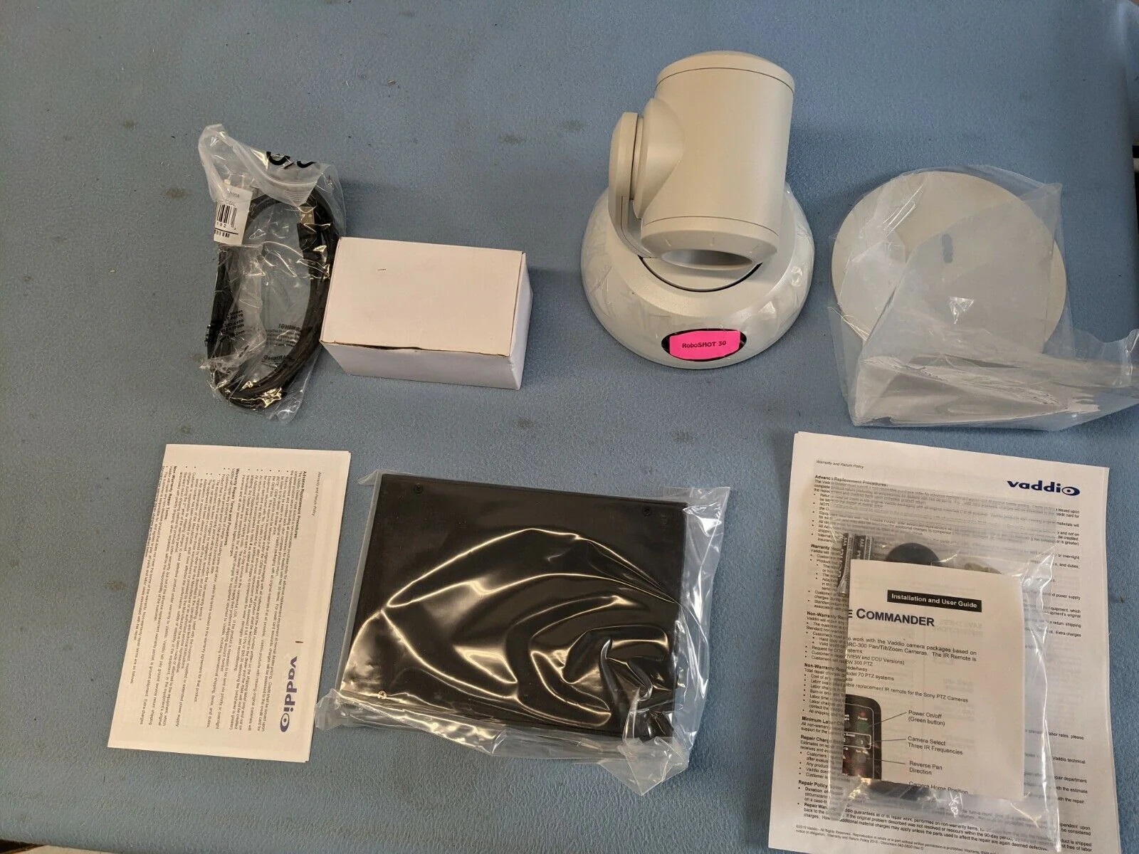 Vaddio RoboSHOT 30 QUSB System 999-9919-000W