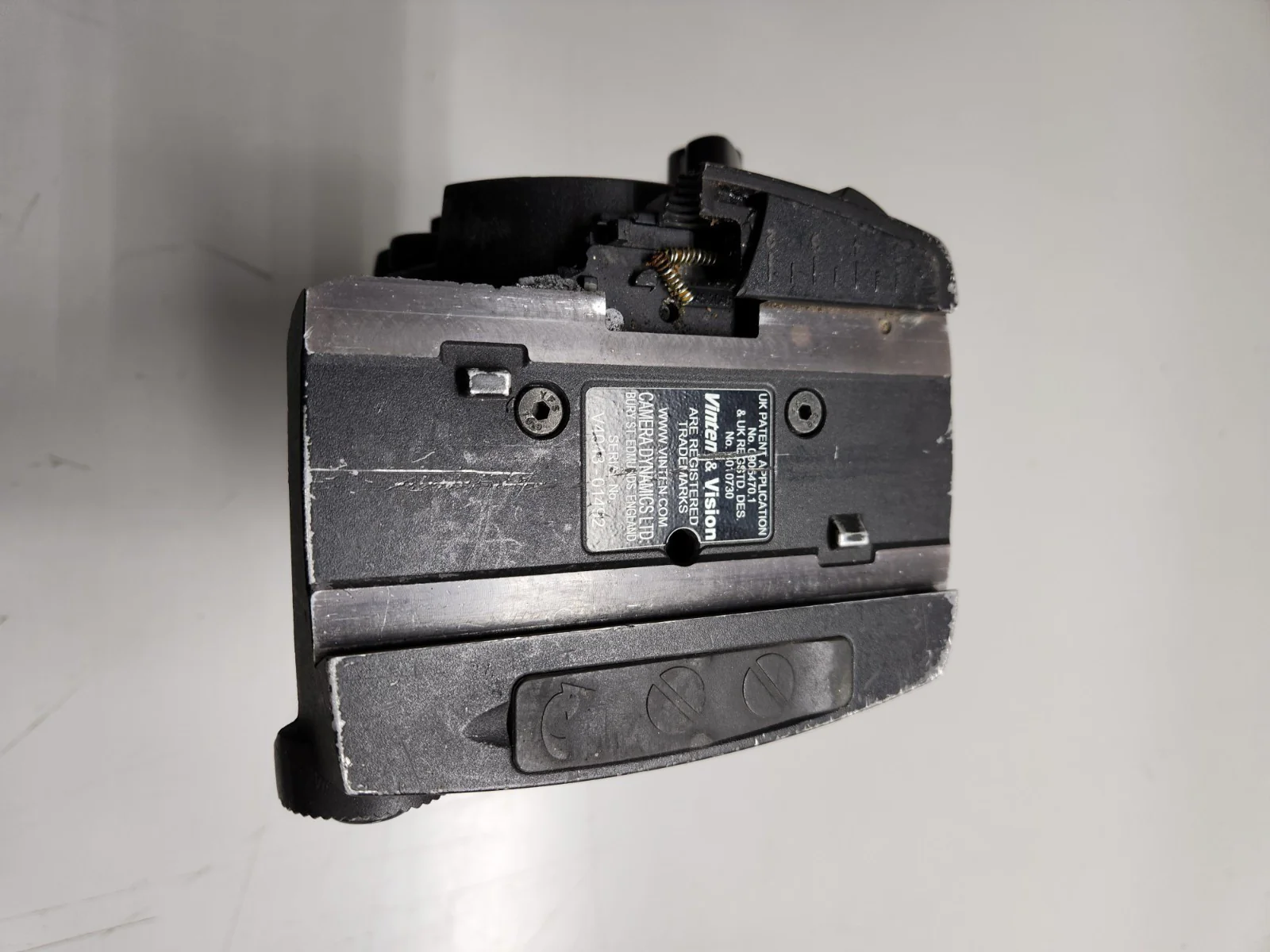 Vinten Vision 3AS Fluid Head for Parts - Image 3