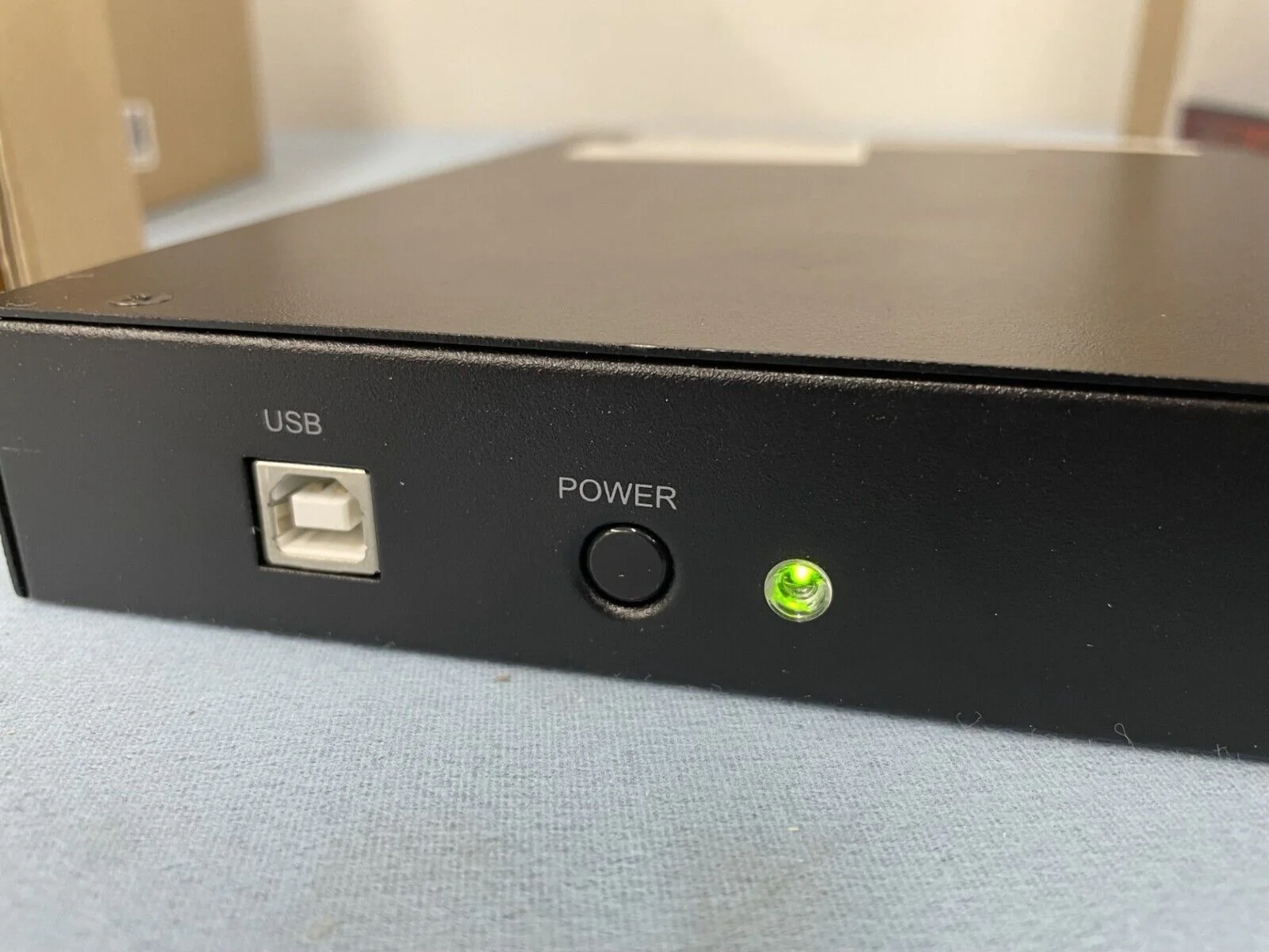 XPC Xtreme Power Conversion J60-350 120VAC 350VA Slim Li-ion Lithium Battery UPS - Image 4