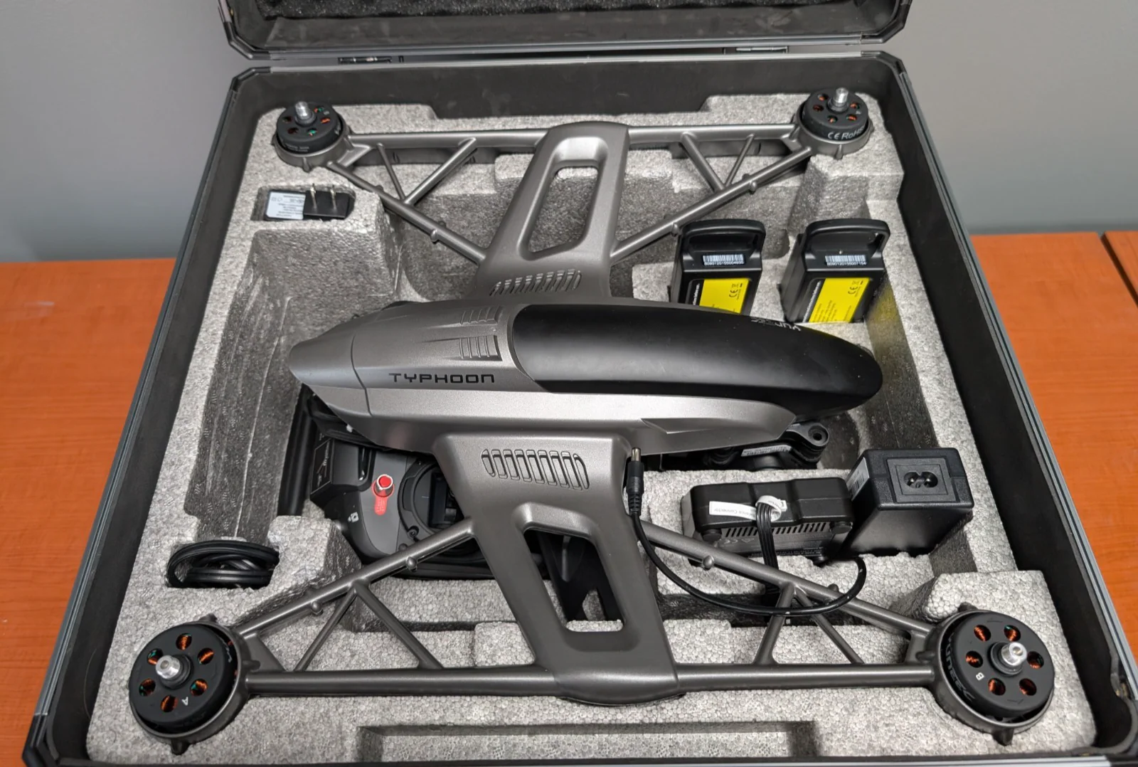 YUNEEC Q500 4K Typhoon Drone W/ Camera, Lightly Used Missing Parts - Image 5